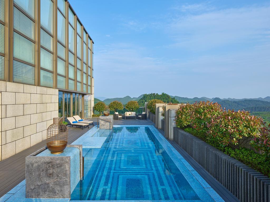 New World Guiyang Hotel Exterior photo